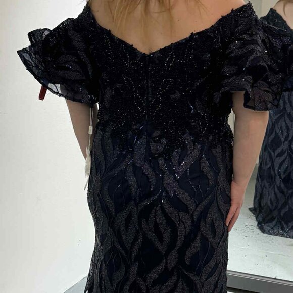 Elegant Deep Blue Evening Dress Plus Size - Picture 3 of 7